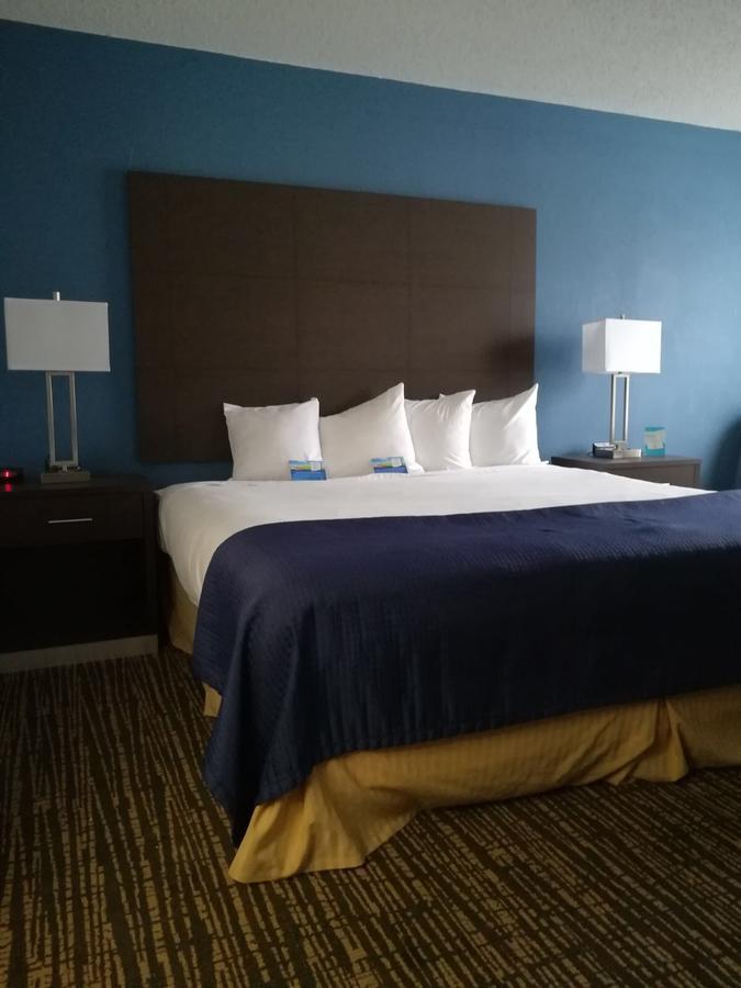 Baymont By Wyndham Washington Hotel Eksteriør billede